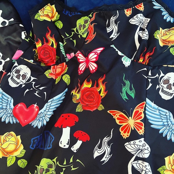 💀 NWT HALLOWEEN GOTHIC PUNK SKULL MUSHROOM STRIPED LACE SLIP DRESSES XL - Picture 11 of 11